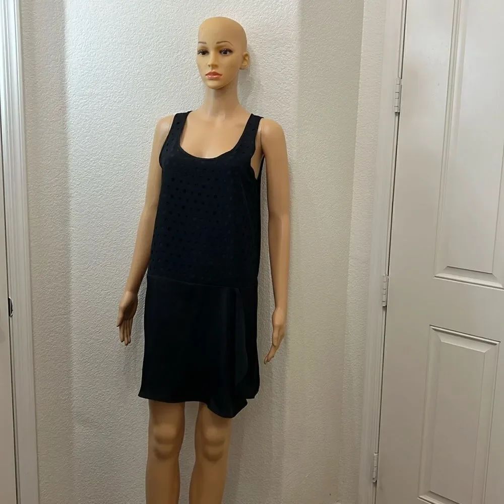 BCBG Generation Small Black Mini Dress Scoop Neck Sleeveless Lightweight Lined